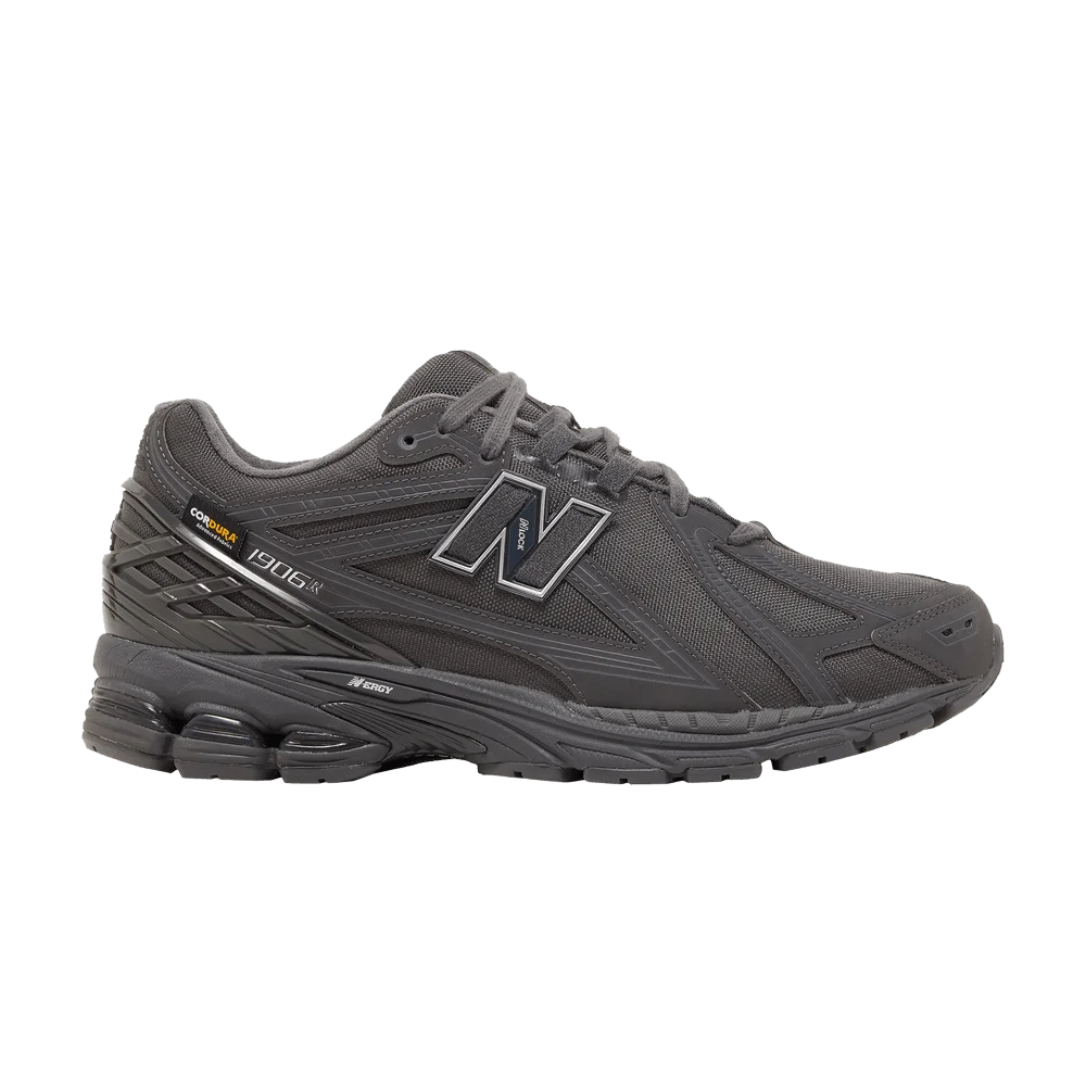 Krossovki-New-Balance-1906R-Cordura-Magnet