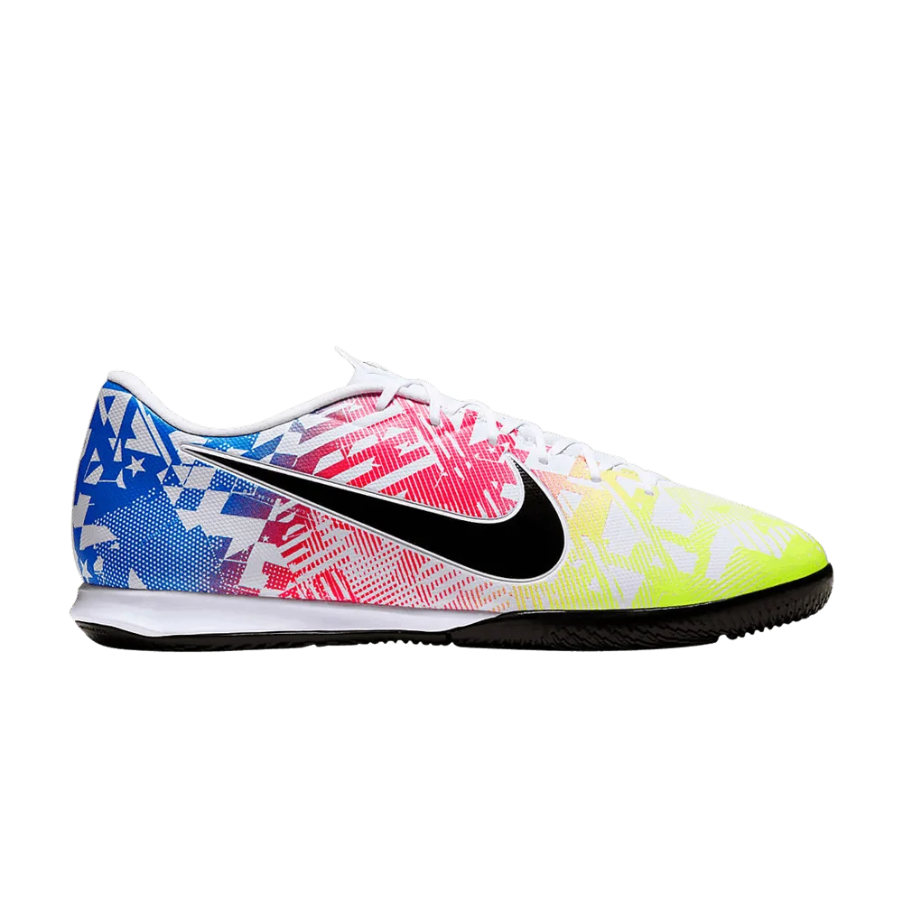 Krossovki-Nike-Neymar-Jr.-x-Mercurial-Vapor-13-Academy-IC-Jogo-Prismatico