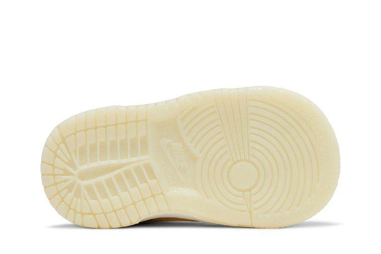 dunk-low-premium-td-halloween-dm0717-100_03