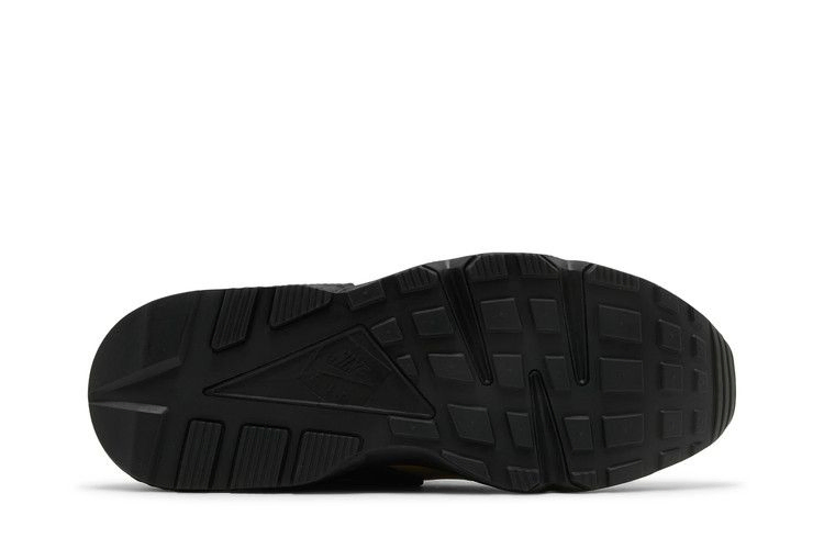 air-huarache-toadstool-2021-dh8143-200_03