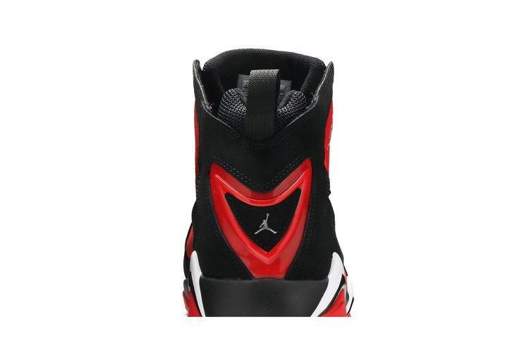 Кроссовки Air Jordan True Flight 'Black University Red'