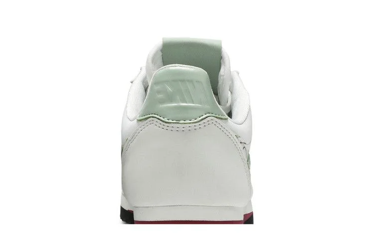 Кроссовки Nike Wmns Classic Cortez SE 'Valentine'