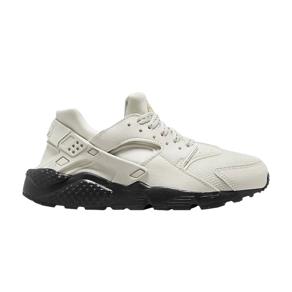 Krossovki-Nike-Huarache-Run-GS-Light-Bone-Black