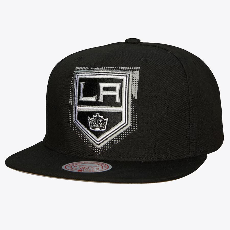 Бейсболка Mitchell & Ness Black Los Angeles Kings Big Face 7.0 Vintage Snapback Hat