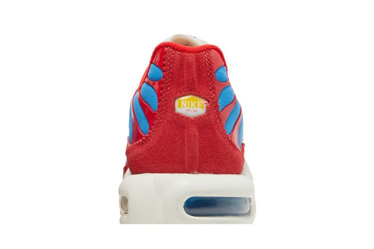 Кроссовки Nike Air Max Plus SE 'Running Club - University Red Light Photo Blue'