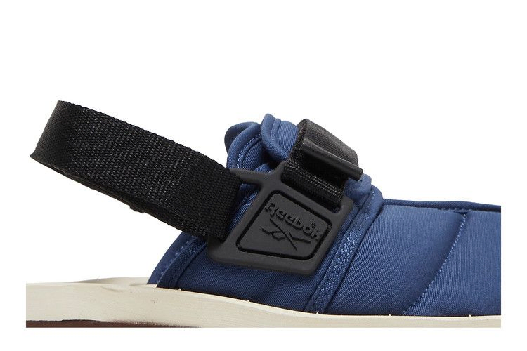 beatnik-sandal-batik-blue-gy8270_01