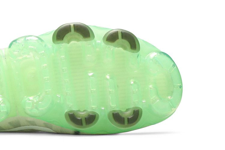 wmns-air-vapormax-2019-phantom-volt-ar6632-104_04