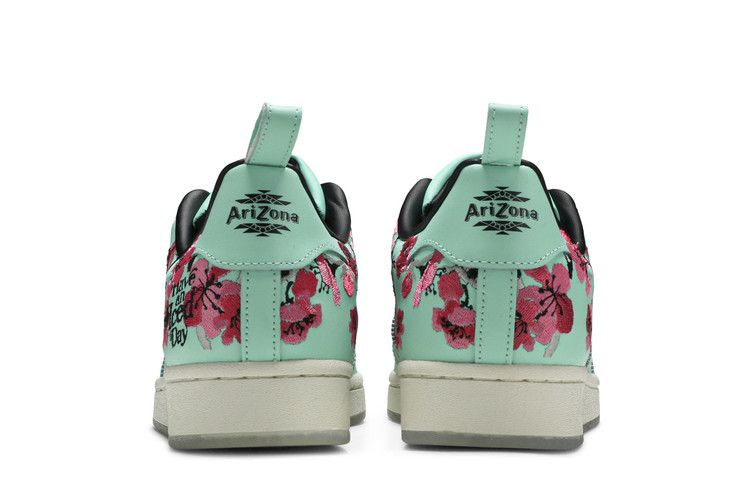 Кроссовки Arizona x adidas Superstar 'Green Tea With Ginseng And Honey'