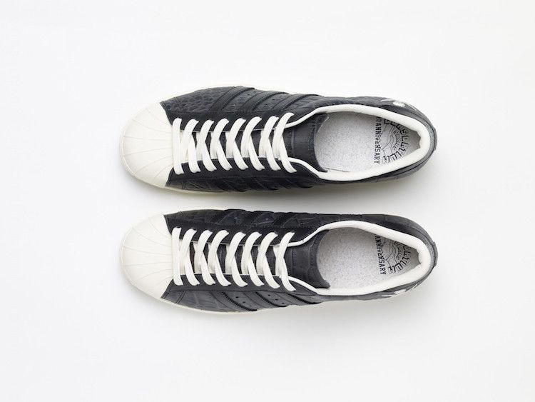 Кроссовки Neighborhood x adidas  Superstar 80s 'NBHD'