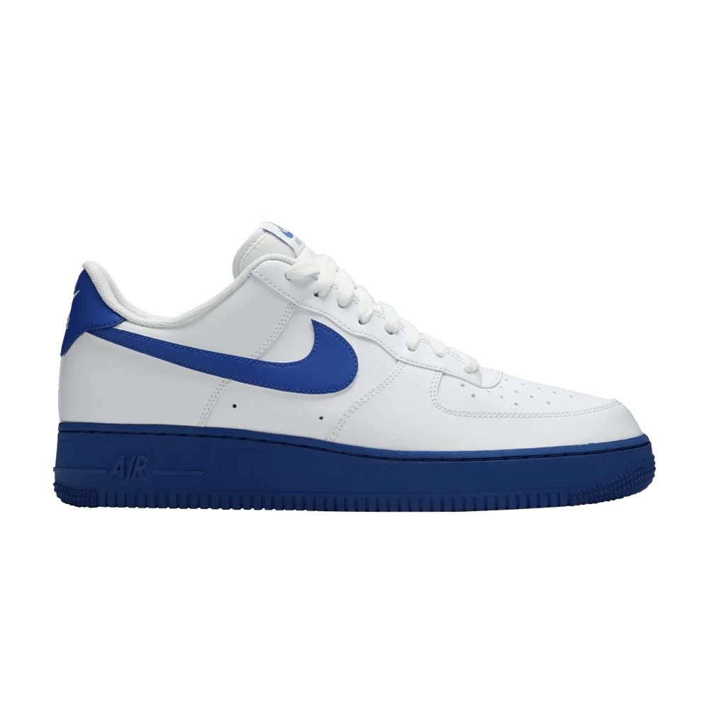 Krossovki-Nike-Air-Force-1-07-Low-White-Royal