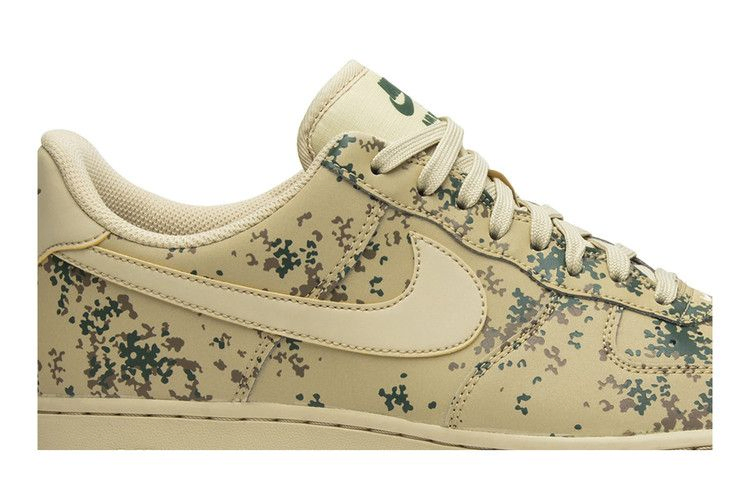 Кроссовки Nike Air Force 1 'Gold Reflective Camo'