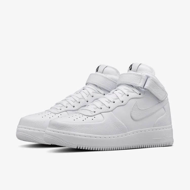 Krossovki-NikeLab-Air-Force-1-Mid-1