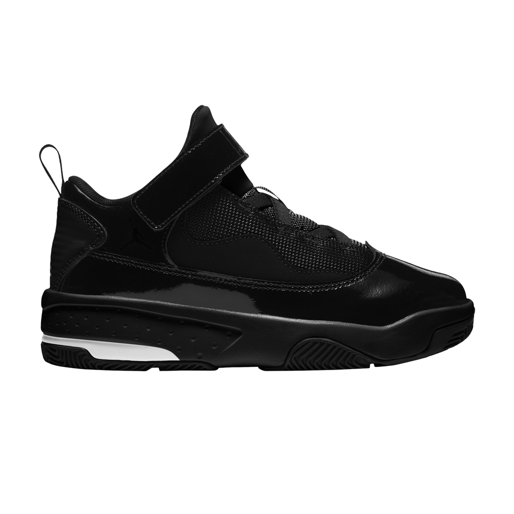 jordan-max-aura-2-ps-triple-black-cn8095-005