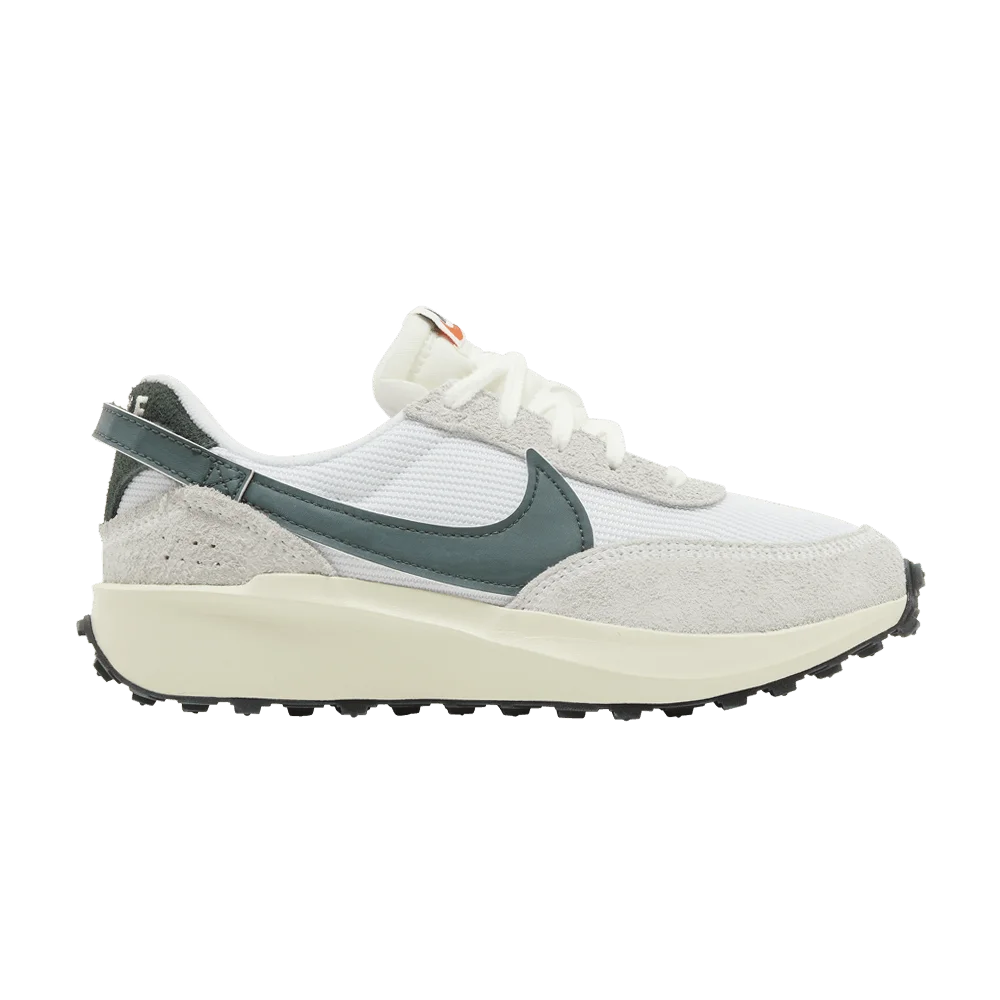 Krossovki-Nike-Wmns-Waffle-Debut-Vintage-White-Vintage-Green