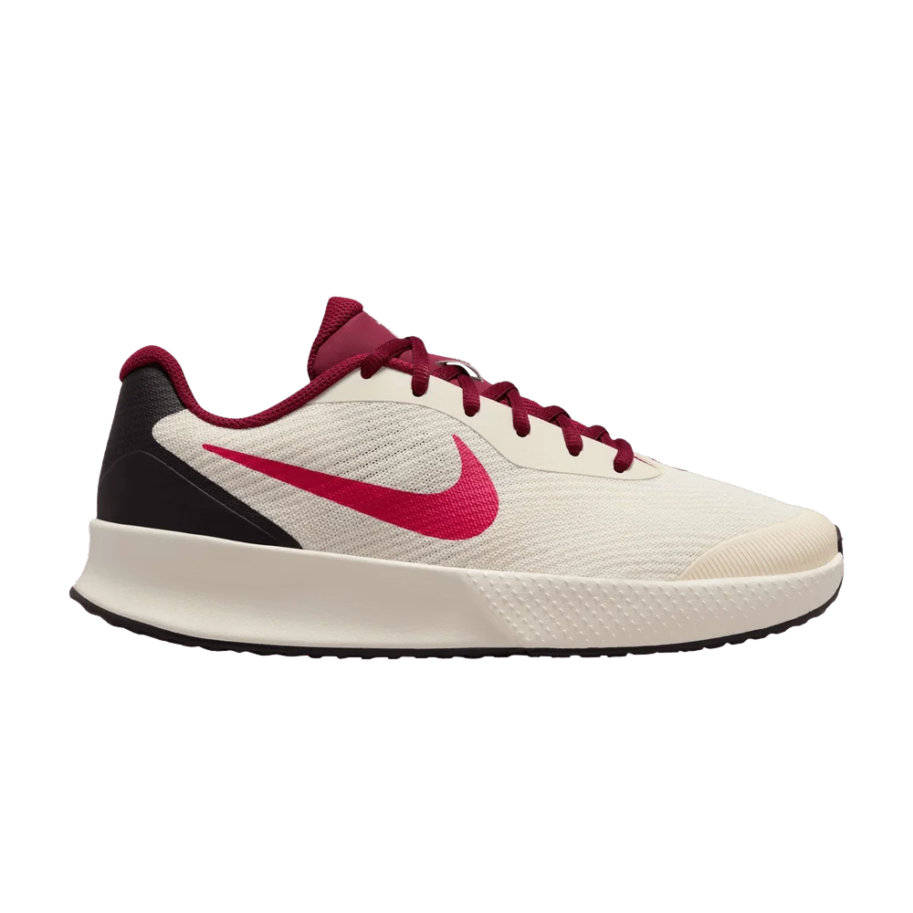 Krossovki-Wmns-NikeCourt-Vapor-Lite-3-HC-Team-Red-Rush-Pink
