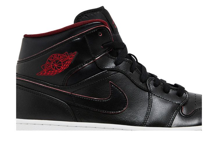 air-jordan-1-mid-men-s-shoe-554724-028_01
