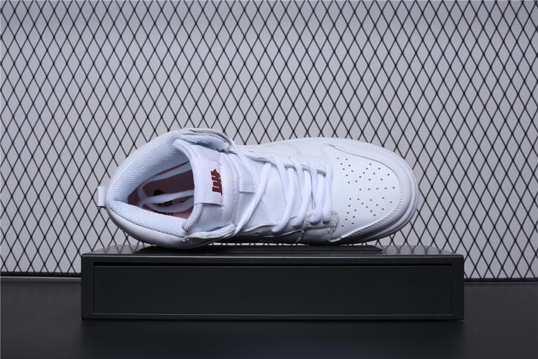 Nike-Dunk-Prm-Hi-Undftd-Sp-Undefeated-5
