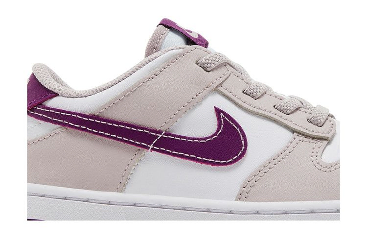 dunk-low-td-platinum-violet-fb9107-104_01