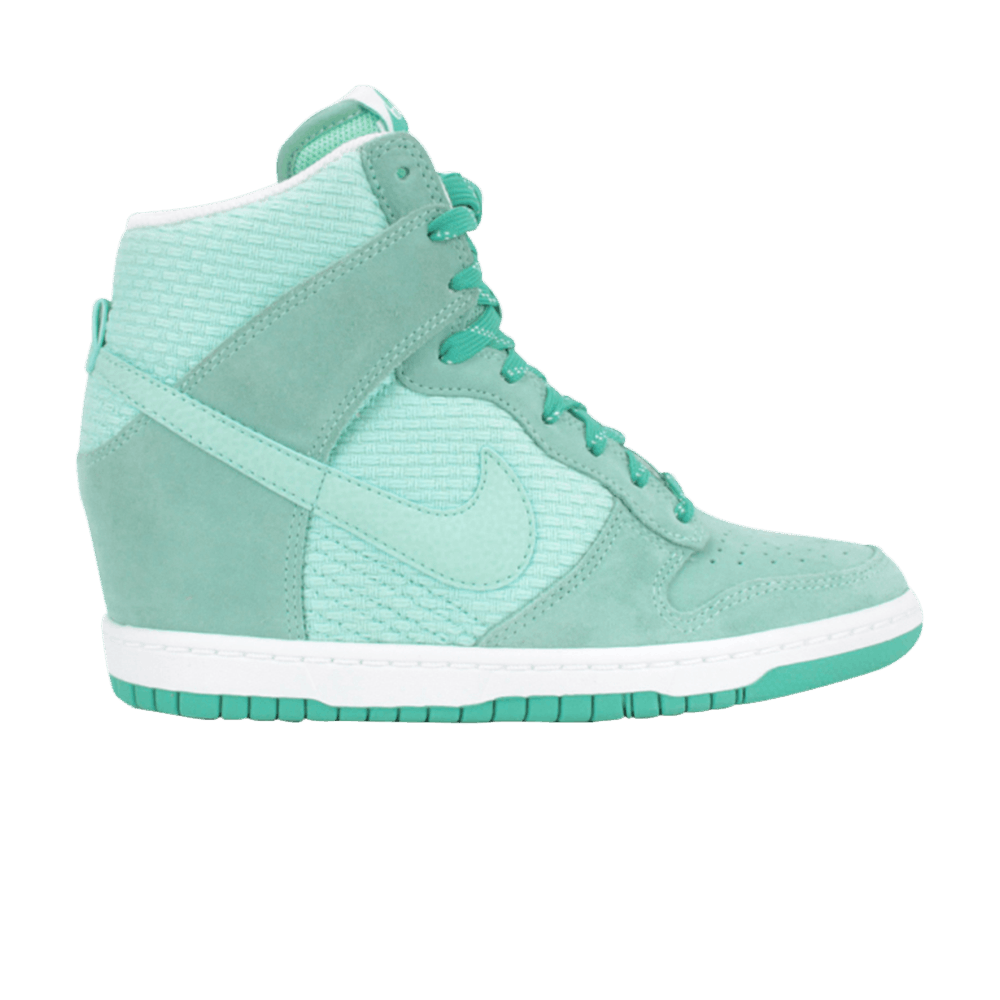 wmns-dunk-sky-hi-essential-644877-303