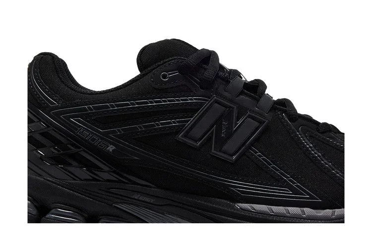 Кроссовки New Balance 1906R 'Triple Black'