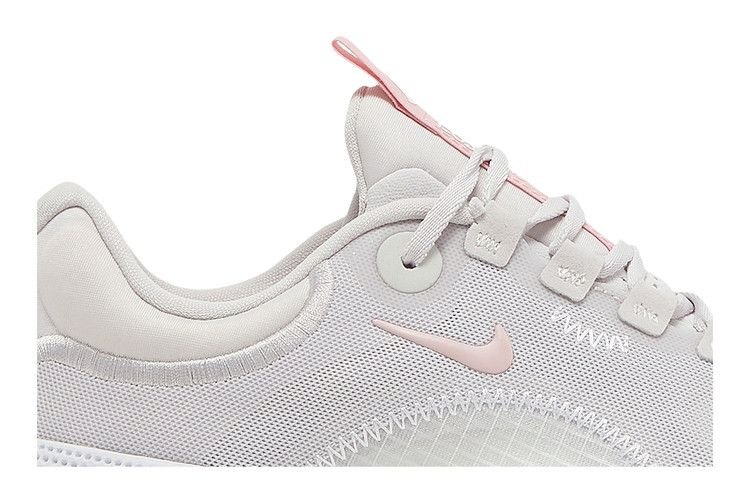Кроссовки Nike Wmns React Escape Run 'Vast Grey Pink Glaze'