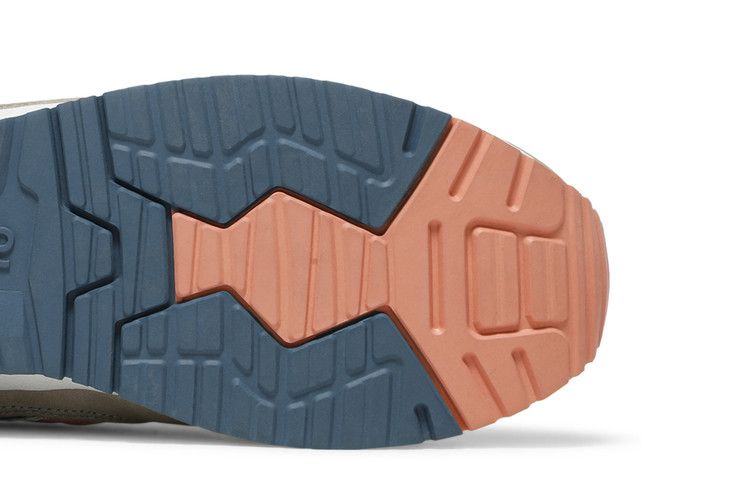 Кроссовки ASICS Ronnie Fieg x Gel Lyte 3 'Flamingo'