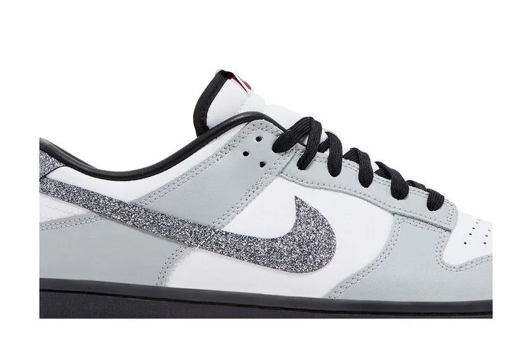 Krossovki-Nike-Wmns-Dunk-Low-LX-Glitter-Swoosh-1