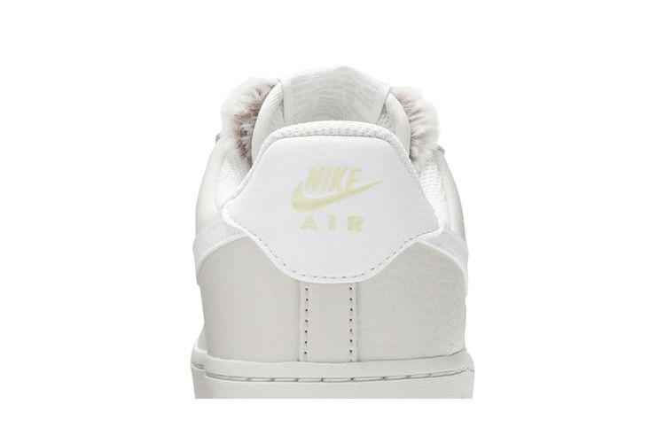 Кроссовки Nike Wmns Air Force 1 '07 Low 'Light Bone'