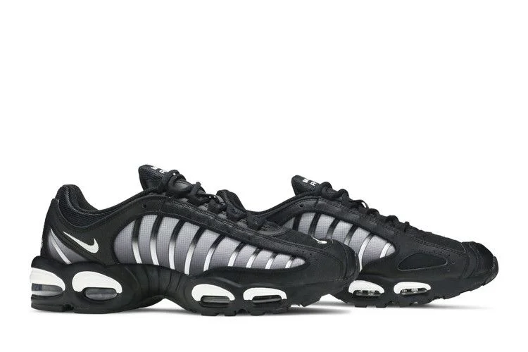 Krossovki-Nike-Air-Max-Tailwind-4-Black-Gradient-7