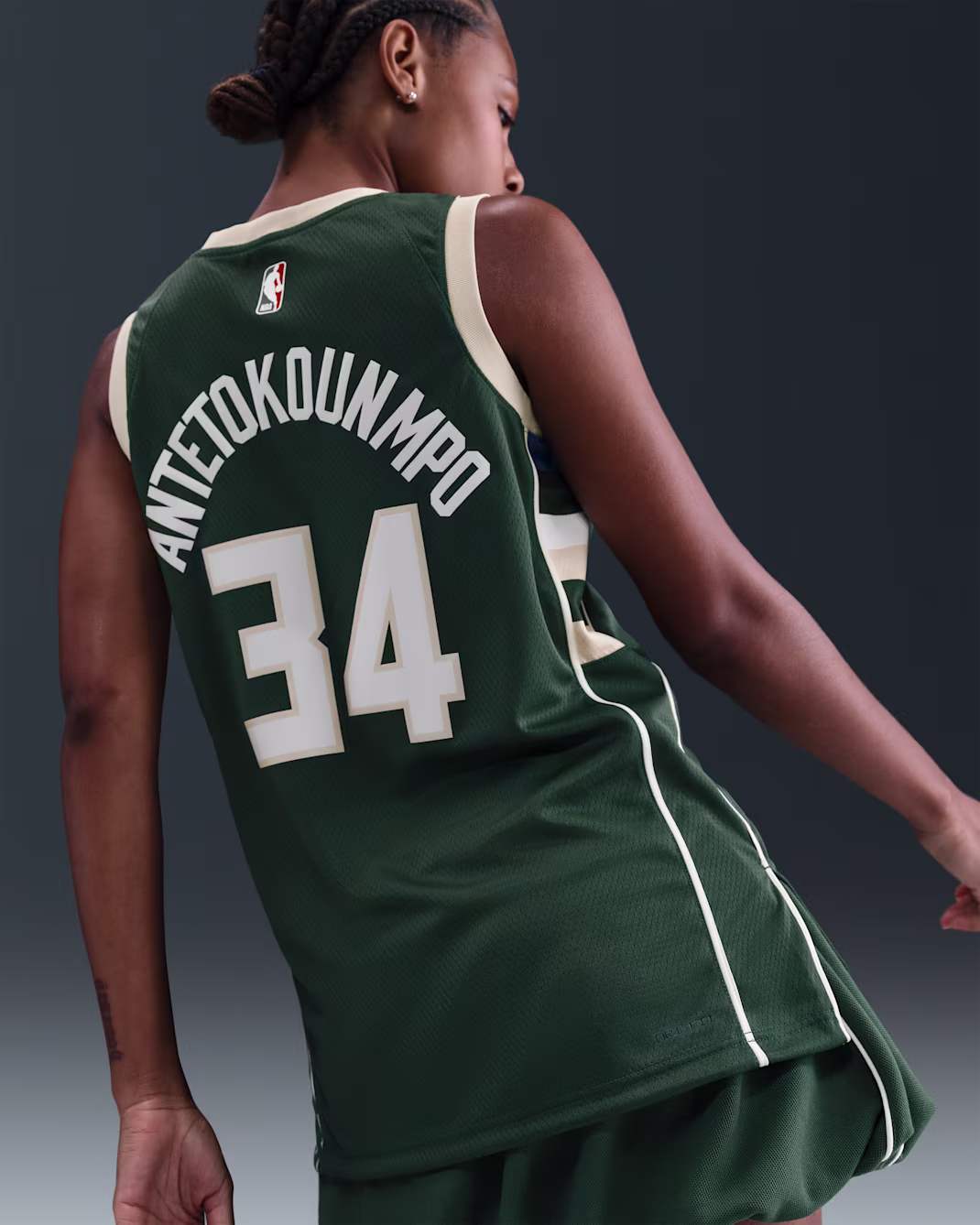Баскетбольное джерси Nike NBA Giannis Antetokounmpo MIL 24-25 Icon Edition Swingman