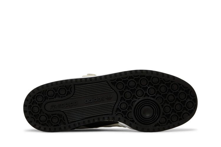wmns-forum-low-white-black-gy9463_03