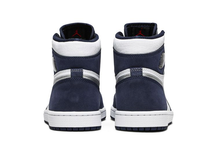 Кроссовки Air Jordan 1 Retro High CO.JP 'Midnight Navy' Suitcase Special Box