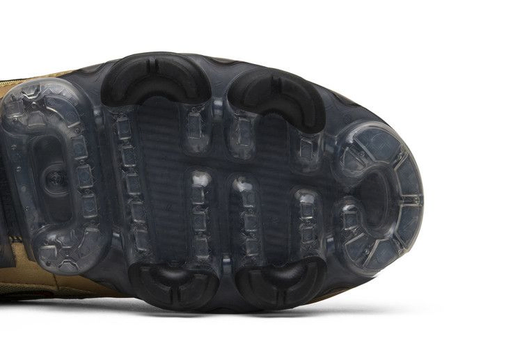 Кроссовки Nike Air Vapormax 97 'Metallic Gold'