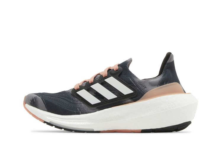 wmns-ultraboost-light-grey-wonder-clay-ie1745_02