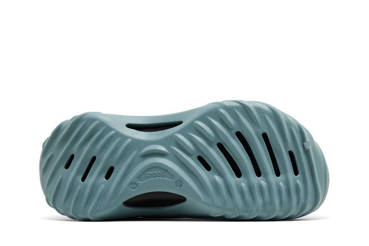 Кроссовки Crocs Echo Wave 'Pond'
