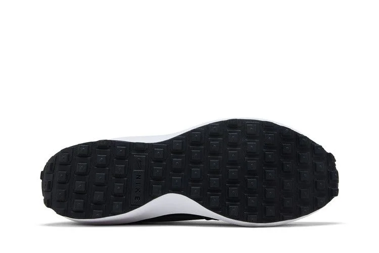 Krossovki-Nike-Waffle-Debut-Black-Off-Noir-3