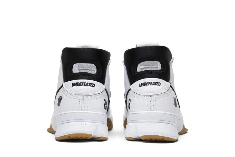 Кроссовки Undefeated x Nike Zoom Kobe 1 Protro 'White Gum'