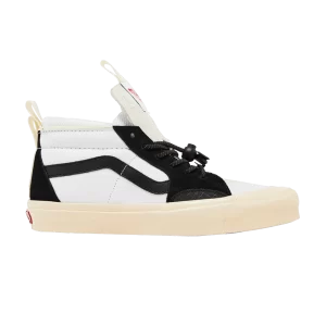 advisory-board-crystals-x-sk8-hi-ext-black-white-vn000bw6bzw-300x300