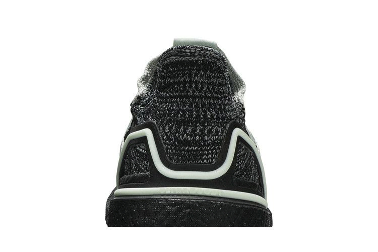 Кроссовки adidas UltraBoost 19 'Linen Green'
