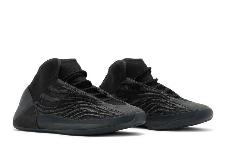 Krossovki-adidas-Yeezy-Quantum-Onyx-7