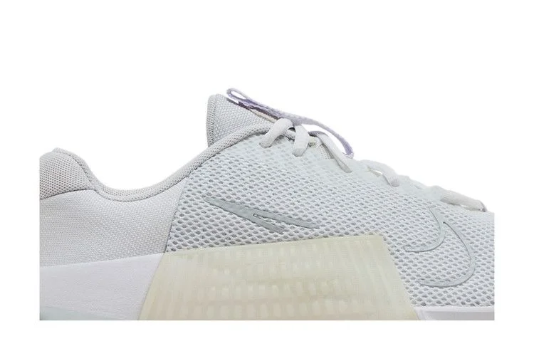 Кроссовки Nike Wmns Metcon 9 'White Pure Platinum'