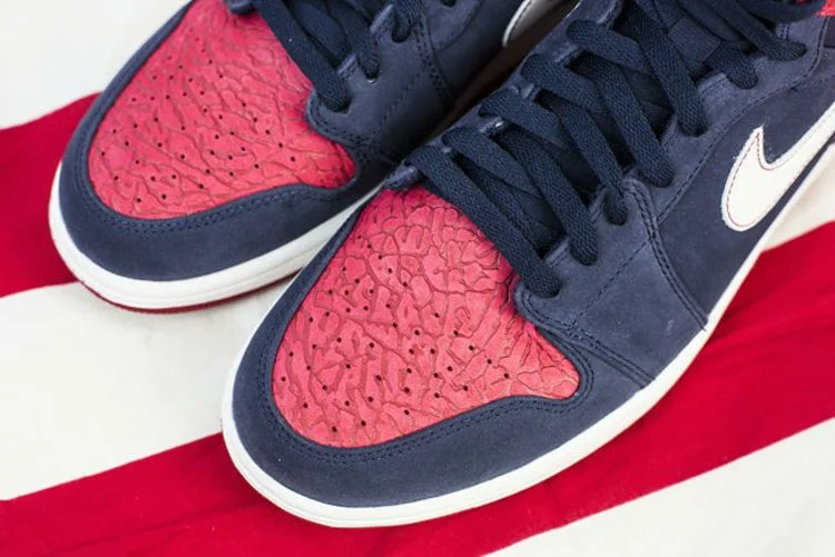 Кроссовки Air Jordan 1 Retro High 'Election Day'
