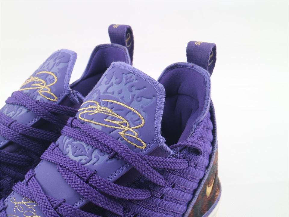 Кроссовки Nike LeBron 16 King Court Purple