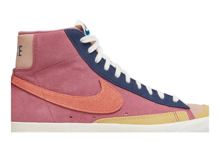 Кроссовки Nike Blazer Mid '77 'Desert Berry'