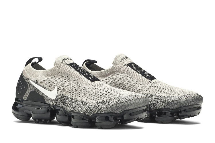 wmns-vapormax-moc-2-moon-particle-aj6599-202_07