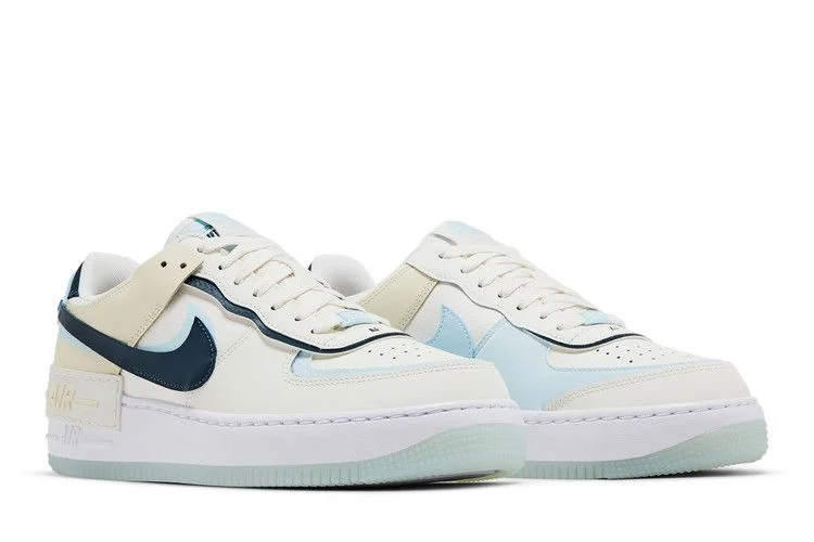 Krossovki-Nike-Wmns-Air-Force-1-Shadow-Glacier-Blue-7