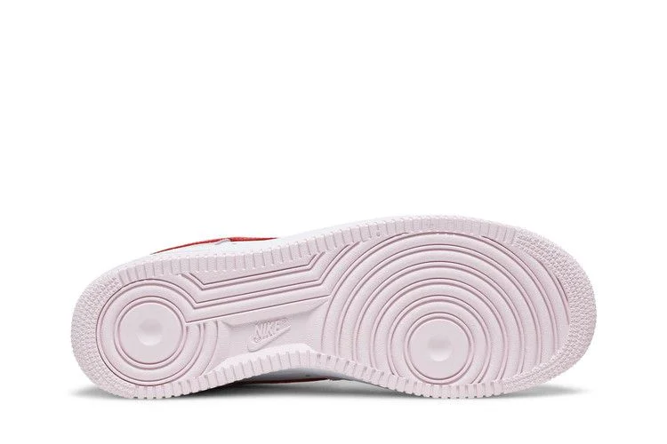Кроссовки Nike Air Force 1 Low '07 QS 'Valentine’s Day Love Letter'