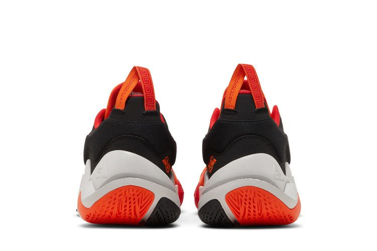 giannis-immortality-2-safety-orange-black-dm0825-800_05