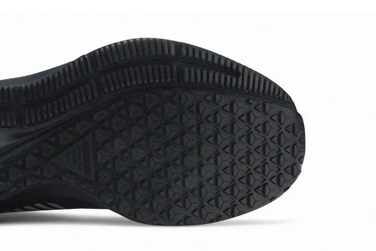 Krossovki-Nike-Air-Zoom-Pegasus-36-Shield-Black-4