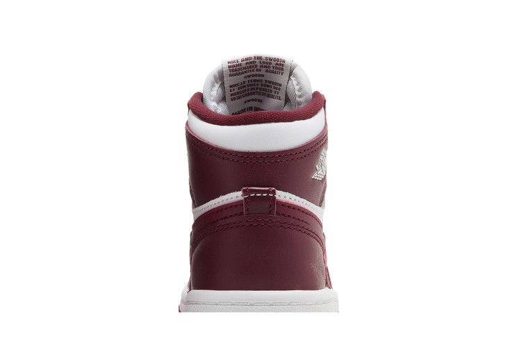 air-jordan-1-retro-high-og-td-white-team-red-fd1413-160_06